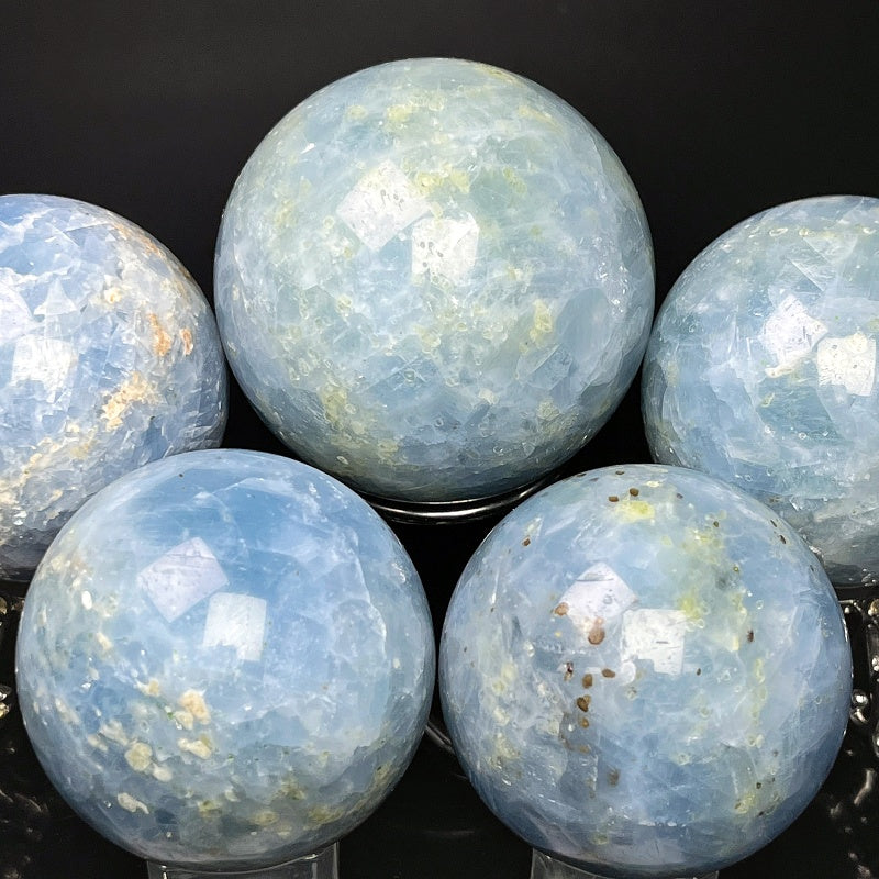 Natural Tianqing Stone Ball Heal ing Gemstone Home Decor