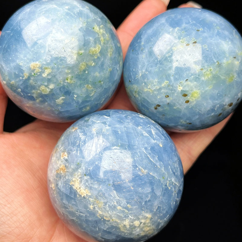 Natural Tianqing Stone Ball Heal ing Gemstone Home Decor