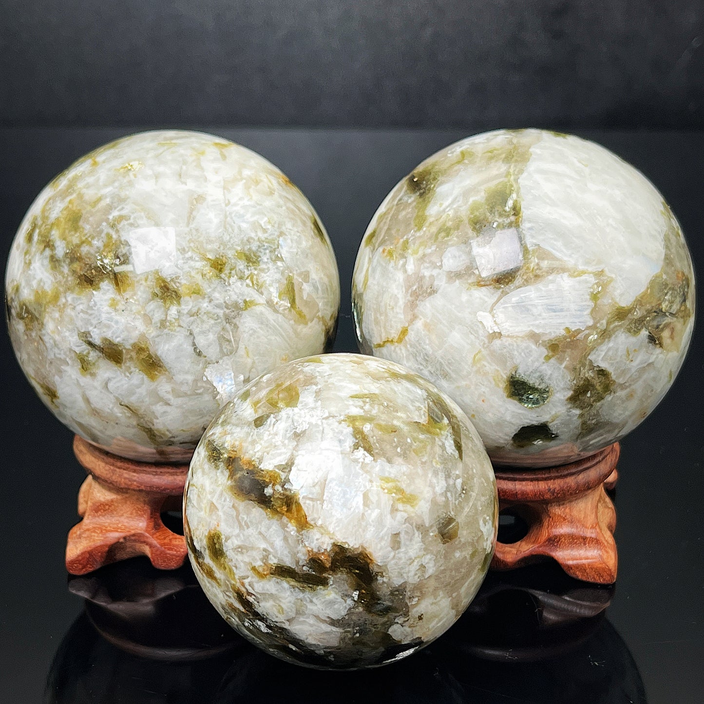 Natural White moonlight green tourmaline ball Heal ing Gemstone Home Decor
