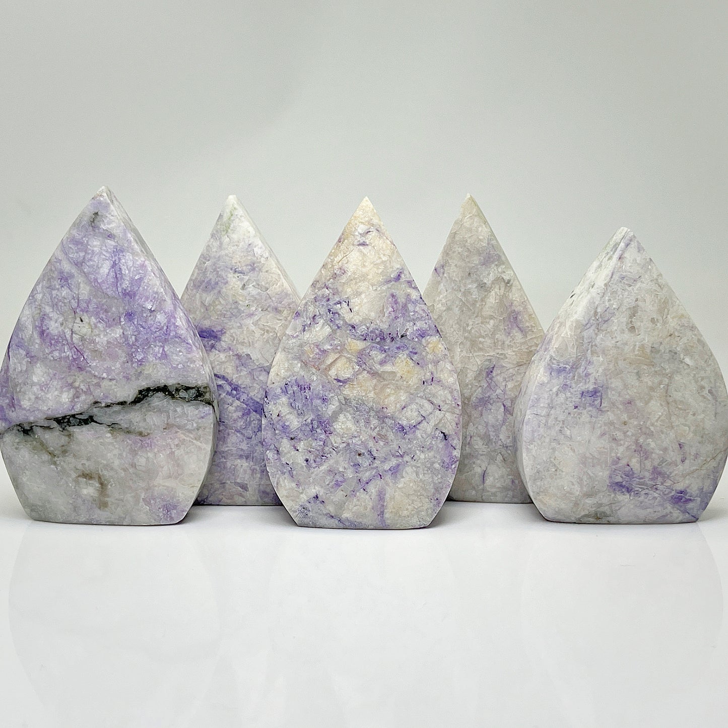 Natural Purple pine stone ornament Heal ing Gemstone Home Decor