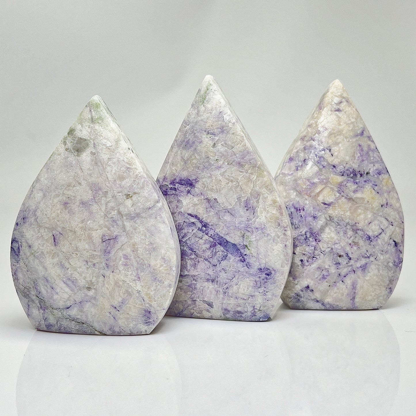 Natural Purple pine stone ornament Heal ing Gemstone Home Decor