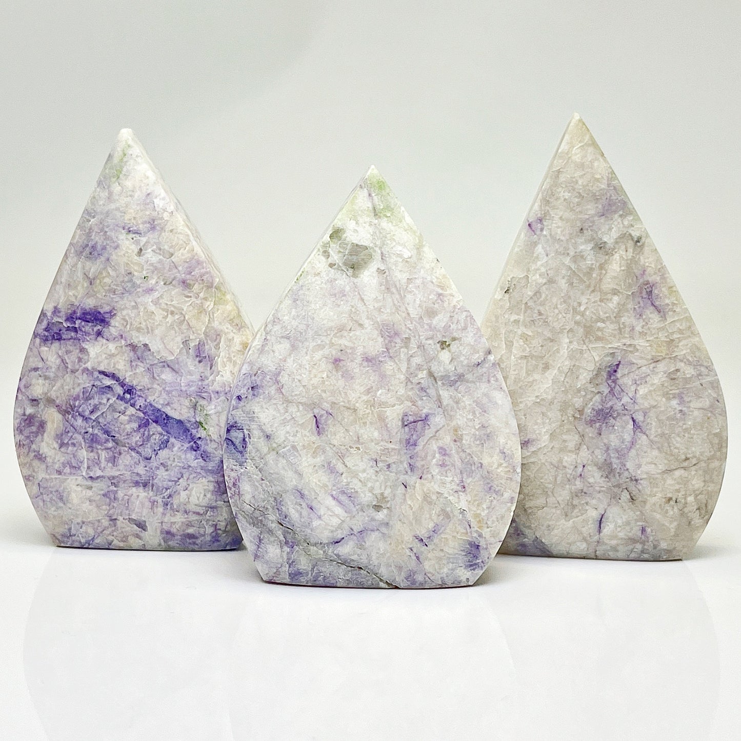 Natural Purple pine stone ornament Heal ing Gemstone Home Decor