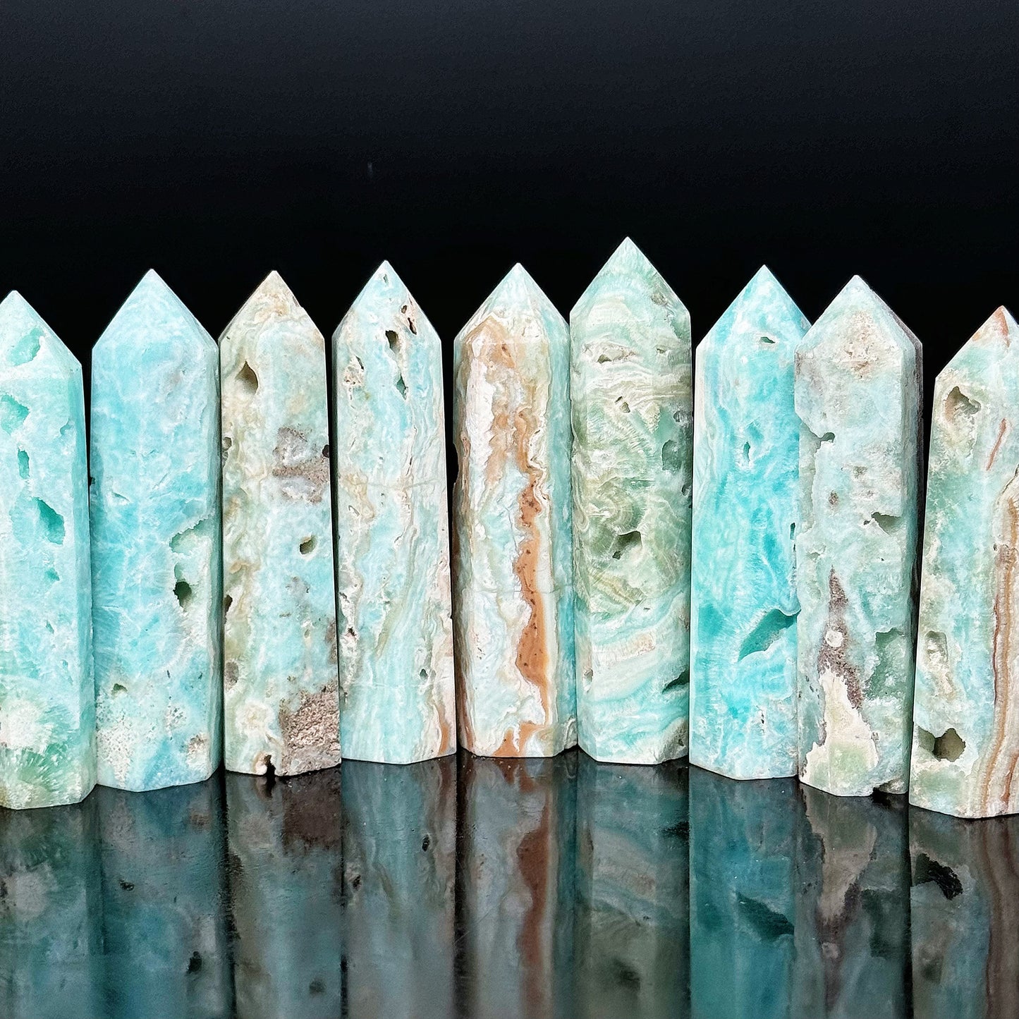 Natural Blue heterogeneous single pointed column Heal ing Gemstone Home Decor