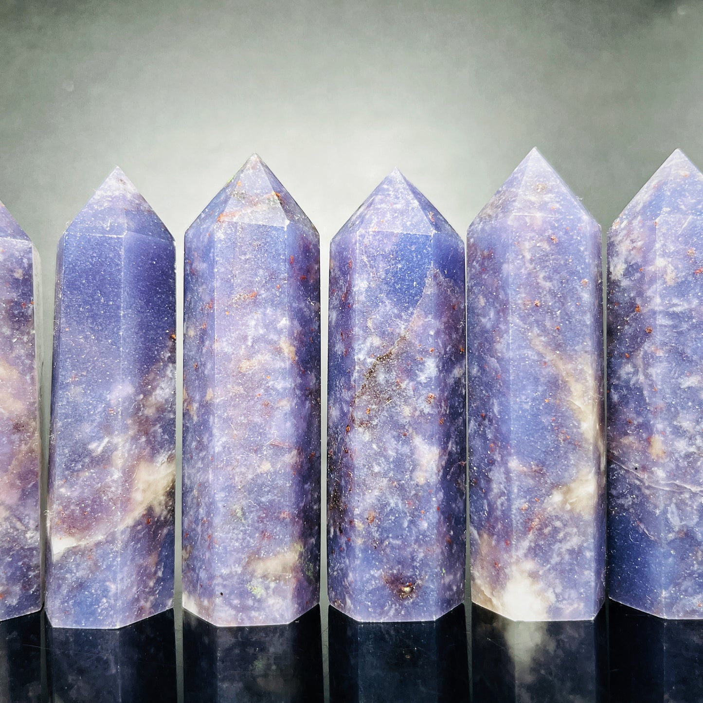 Natural Purple jade stone single pointed pillar Heal ing Gemstone Home Decor