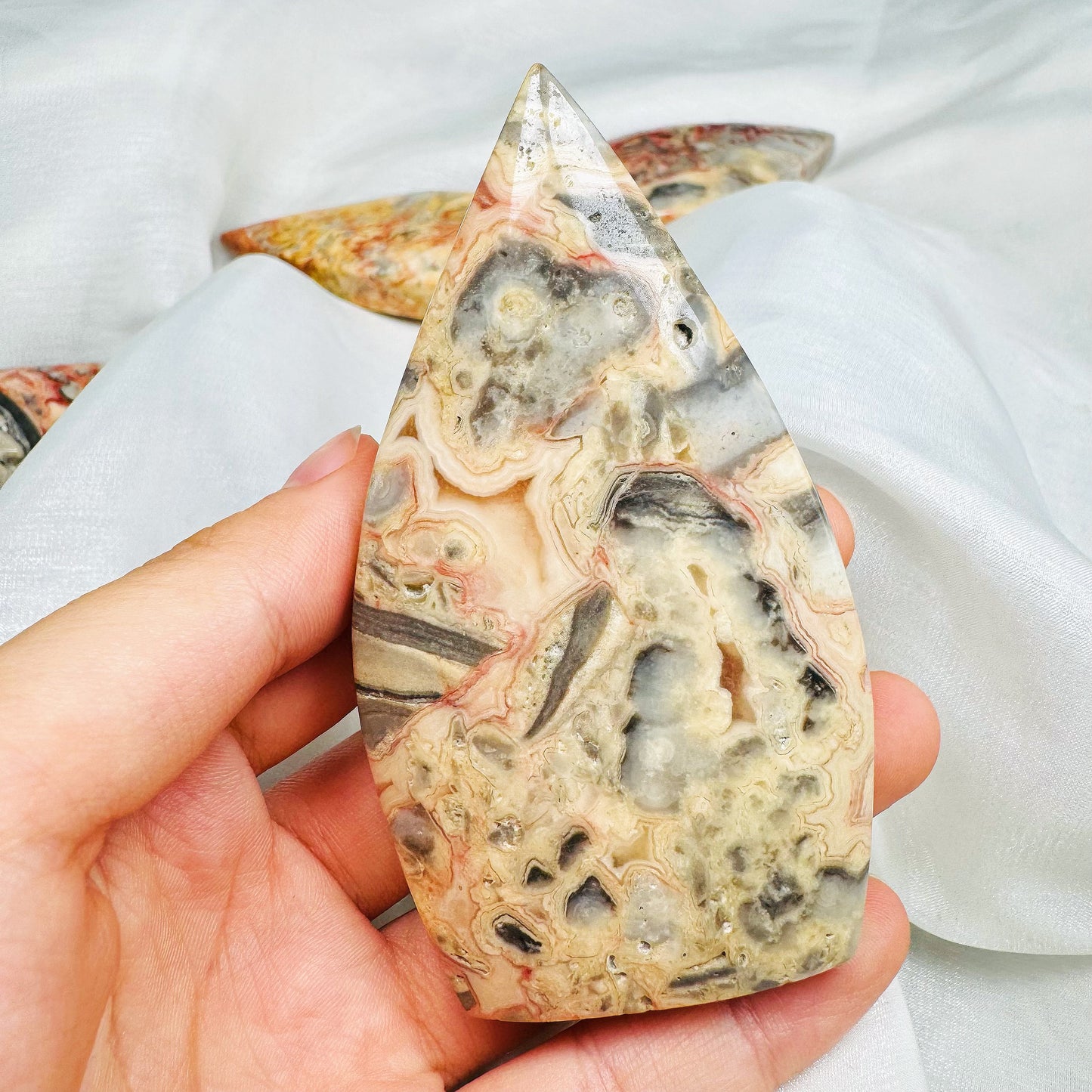Natural Crazy agate ornament Heal ing Gemstone Home Decor
