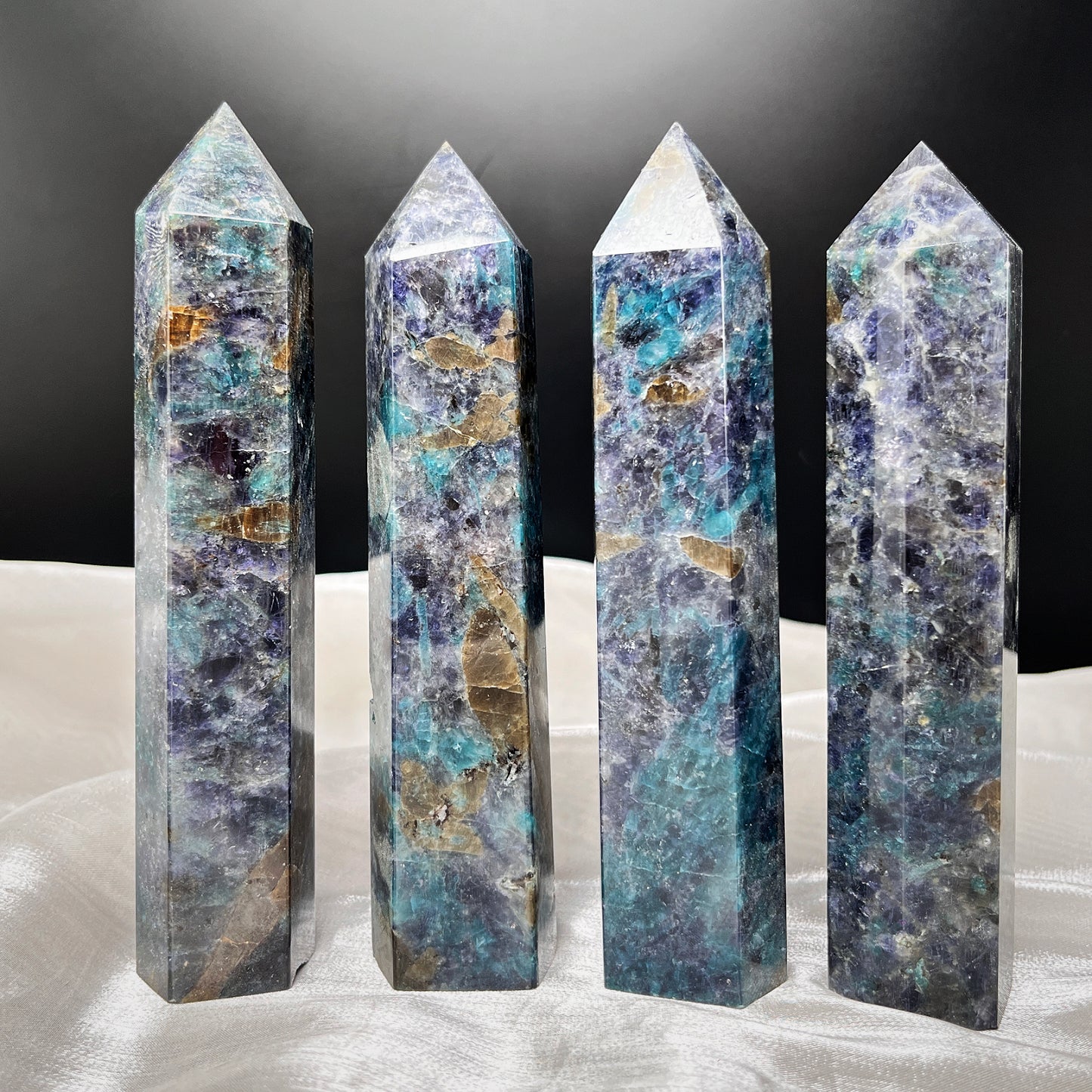 Natural Cordierite single pointed column Heal ing Gemstone Home Decor