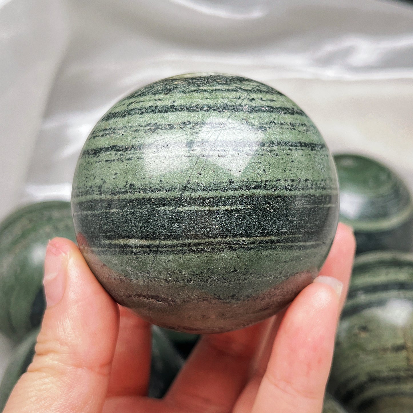 Natural Green patterned stone ball Heal ing Gemstone Home Decor