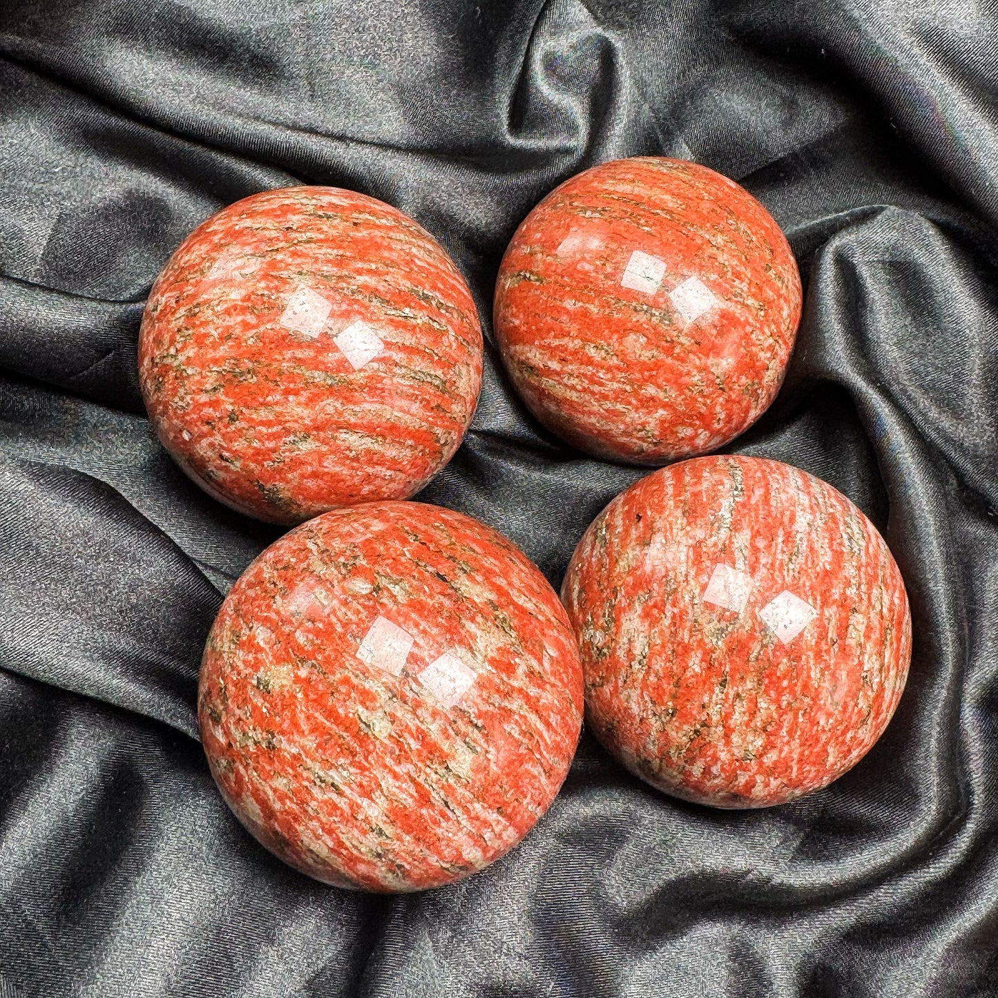 Natural Red patterned stone ball Heal ing Gemstone Home Decor
