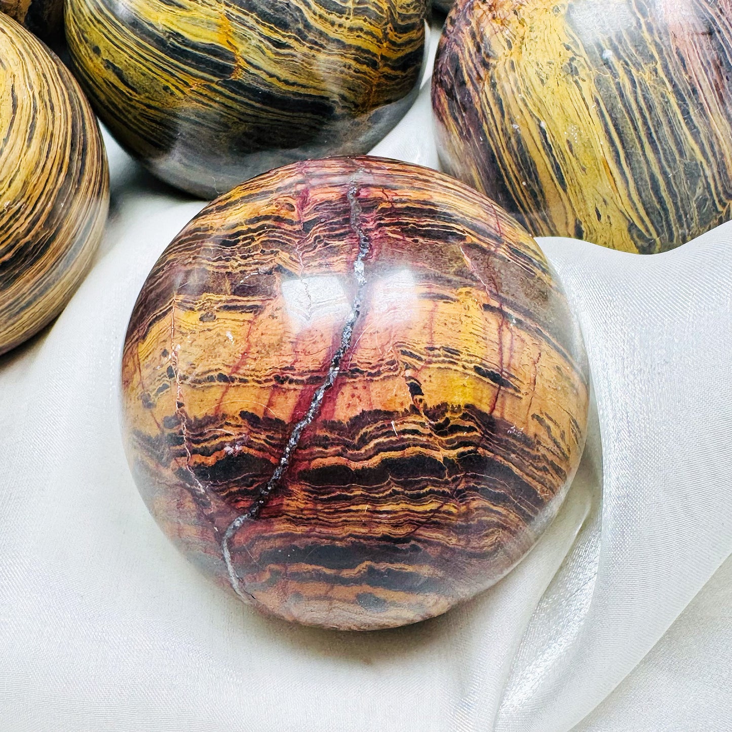 Natural Black yellow patterned stone ball Heal ing Gemstone Home Decor