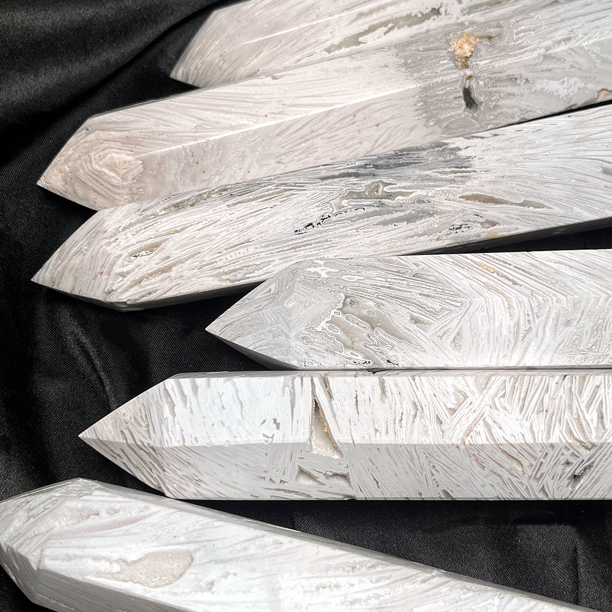 Natural White Mexican agate pillar Heal ing Gemstone Home Decor