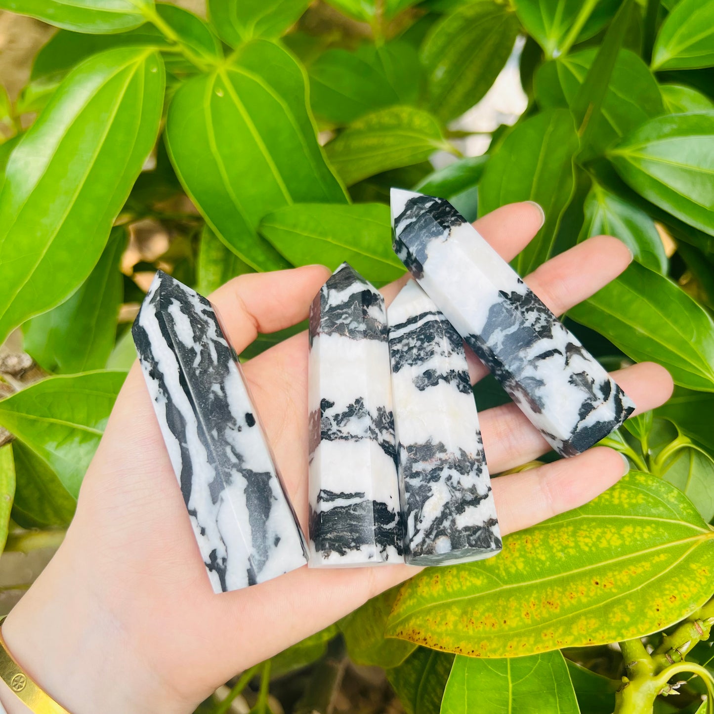 Natural Black spotted horse pillar Heal ing Gemstone Home Decor