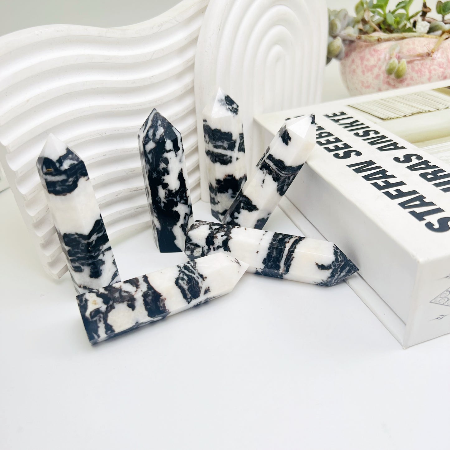 Natural Black spotted horse pillar Heal ing Gemstone Home Decor