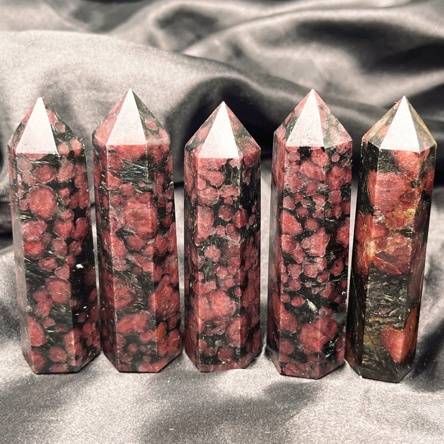 Natural Garnet single pointed pillar Heal ing Gemstone Home Decor