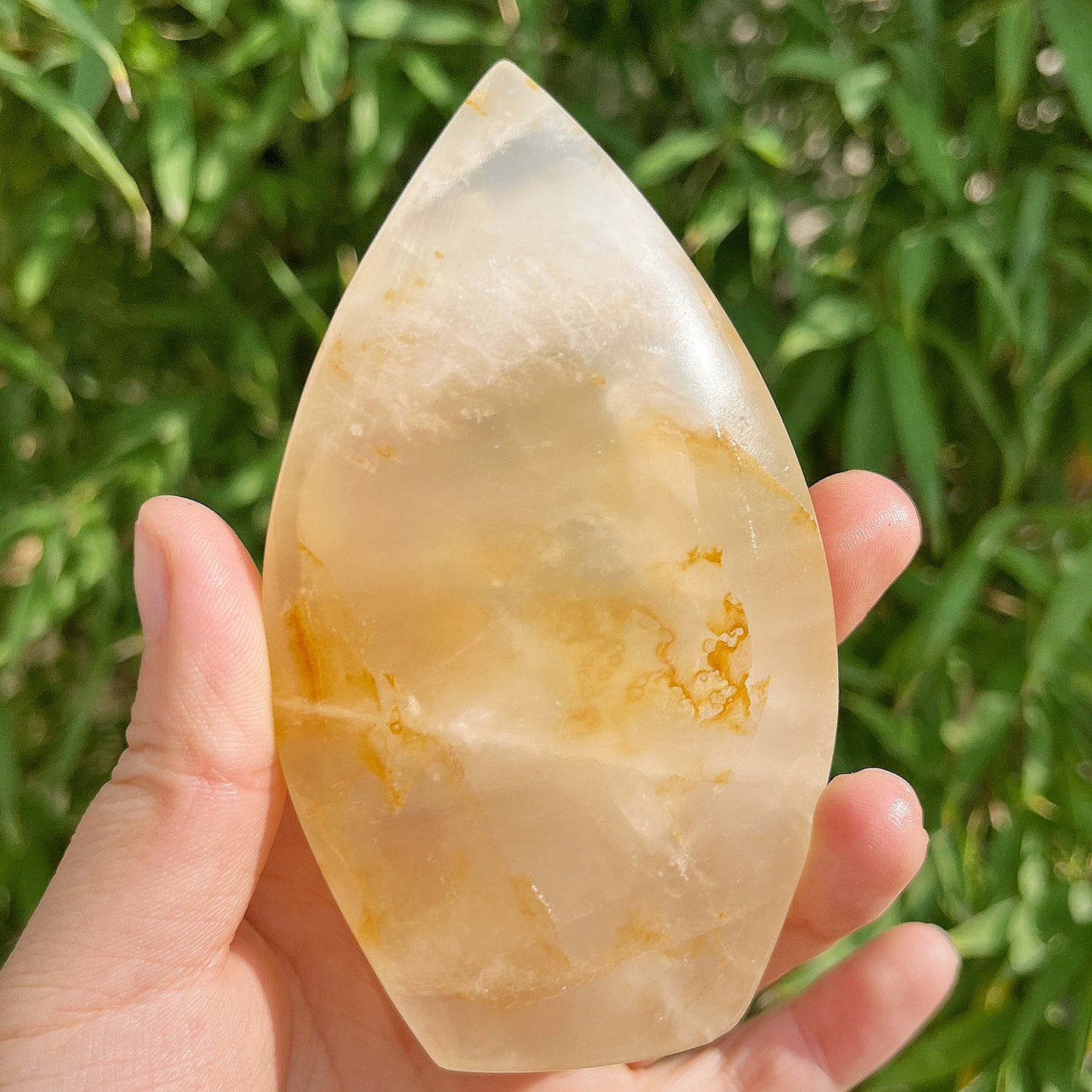 Natural Yellow gum flower ornament Heal ing Gemstone Home Decor