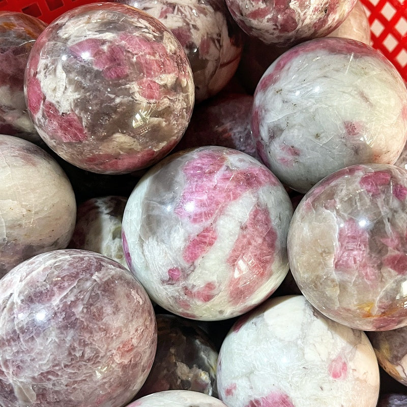 Natural Red tourmaline crystal symbiotic ball Heal ing Gemstone Home Decor
