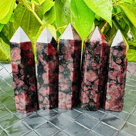 Natural Garnet single pointed pillar Heal ing Gemstone Home Decor