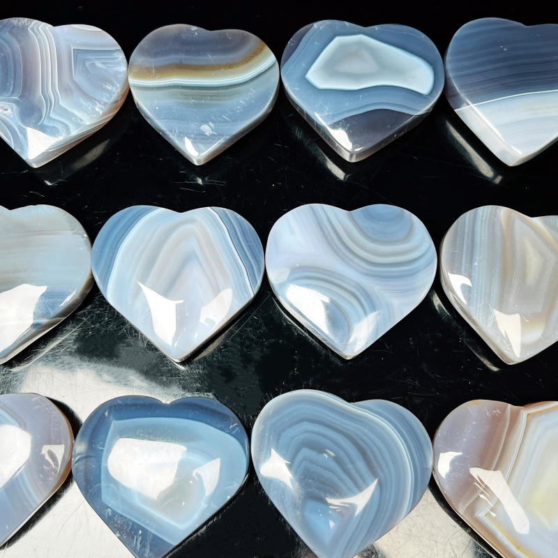 Natural  Grey wrapped agate heart Heal ing Gemstone Home Decor