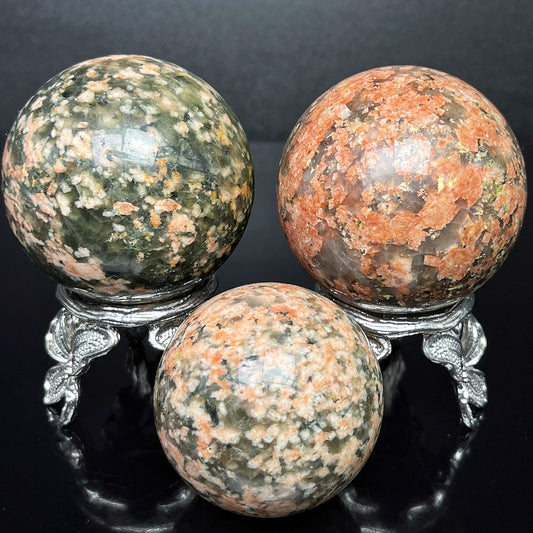 Natural Green Hair Crystal Sun Symbiotic Sphere Heal ing Gemstone Home Decor