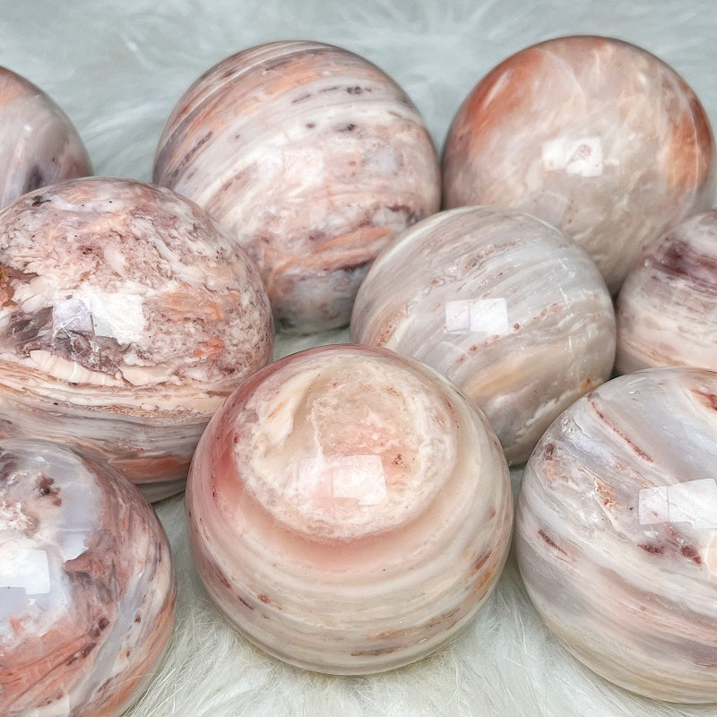 Natural Peach blossom agate ball Heal ing Gemstone Home Decor