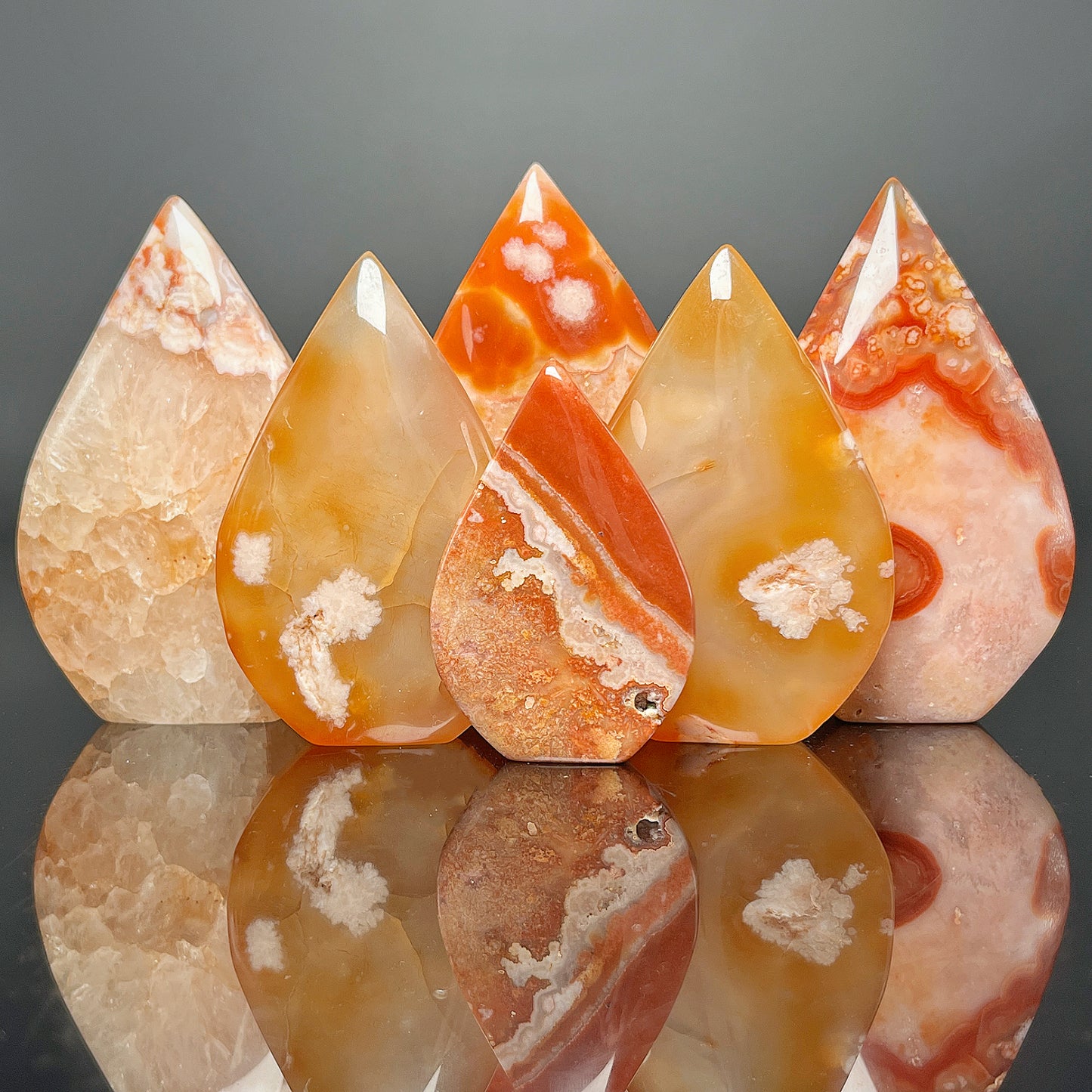 Natural Red cherry blossom agate ornament Heal ing Gemstone Home Decor