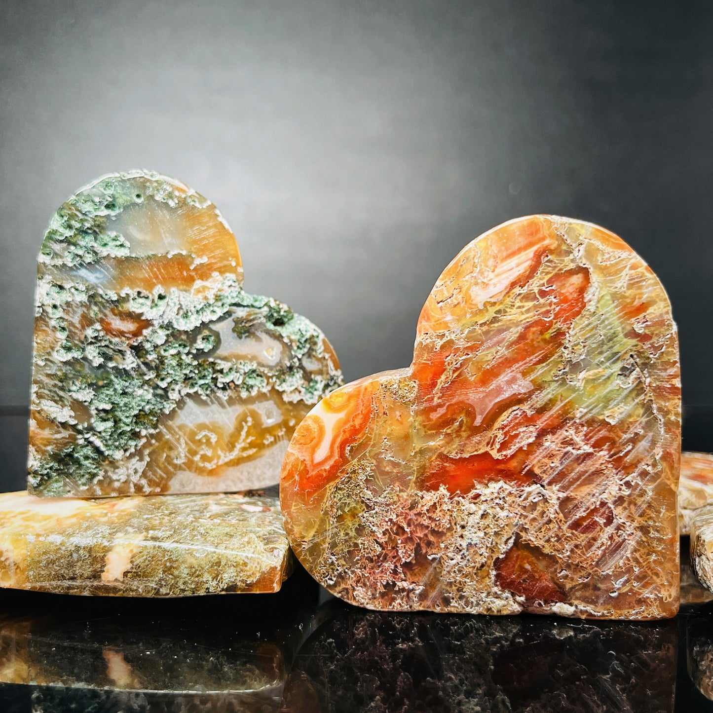 Natural Red Water Grass Agate Carving  Gemstone Home Decor