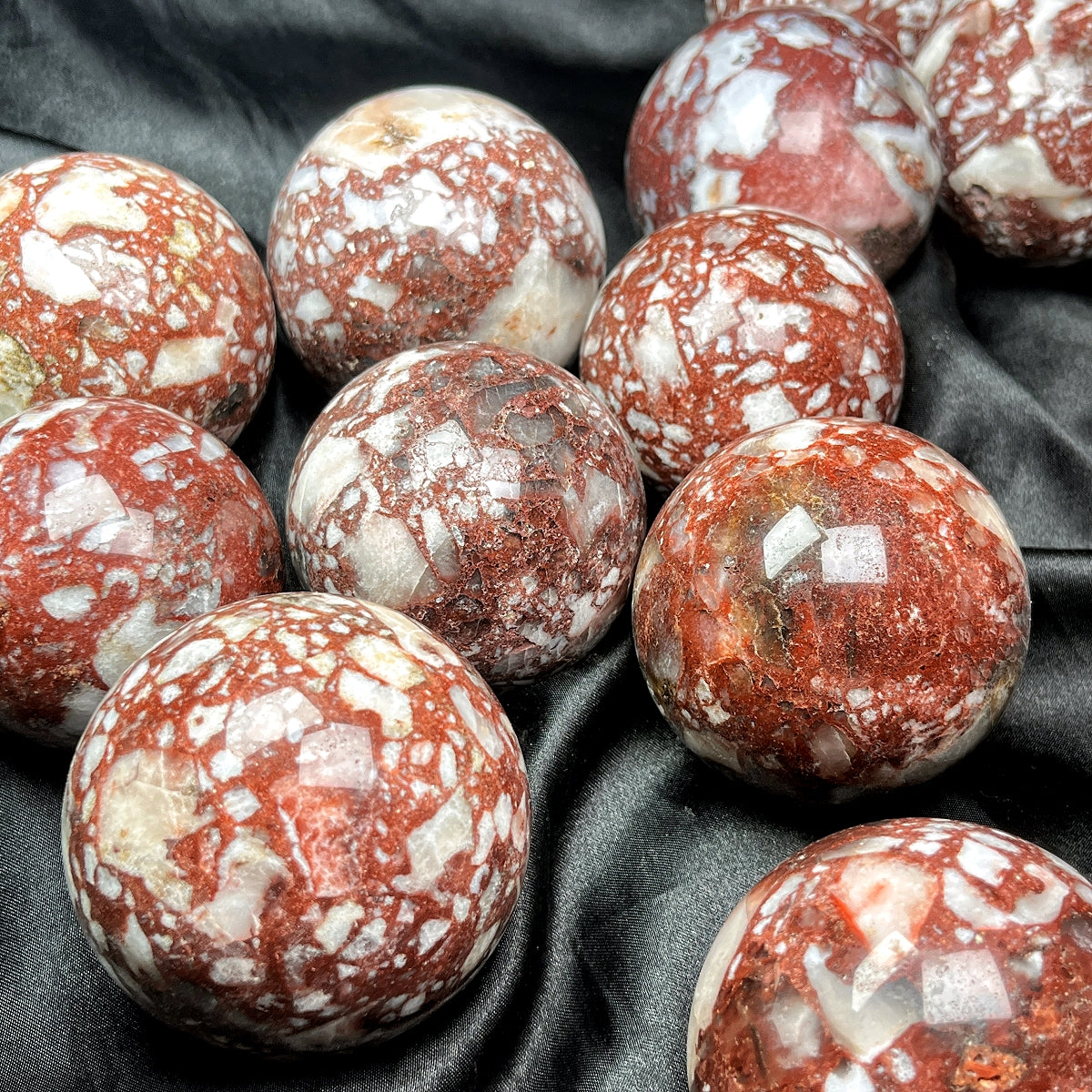 Natural Red brown agate ball Heal ing Gemstone Home Decor