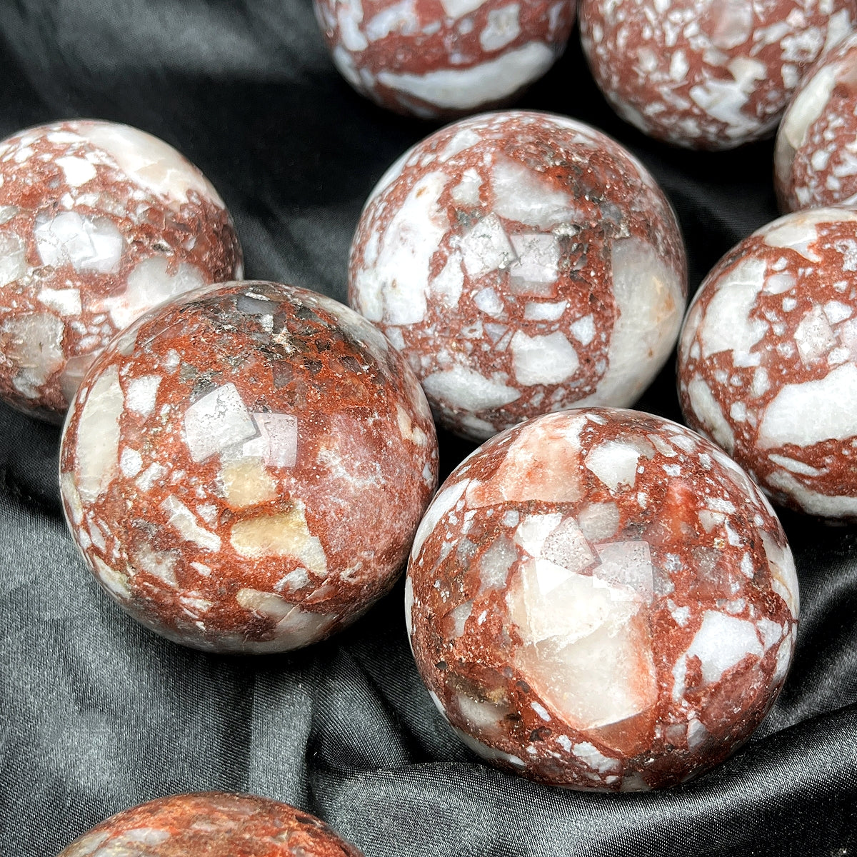 Natural Red brown agate ball Heal ing Gemstone Home Decor