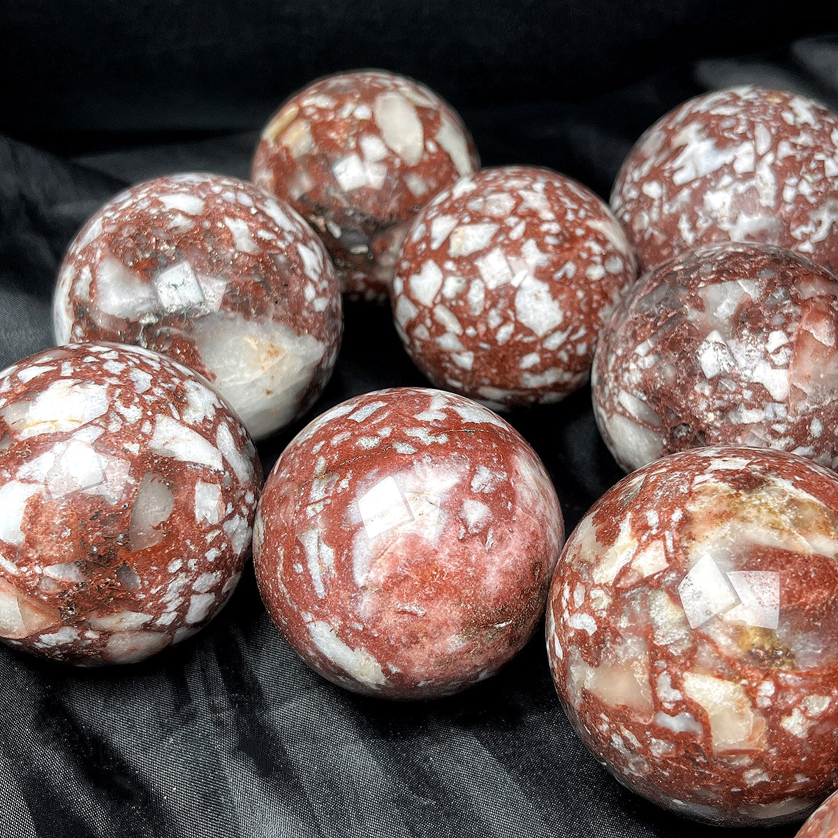 Natural Red brown agate ball Heal ing Gemstone Home Decor