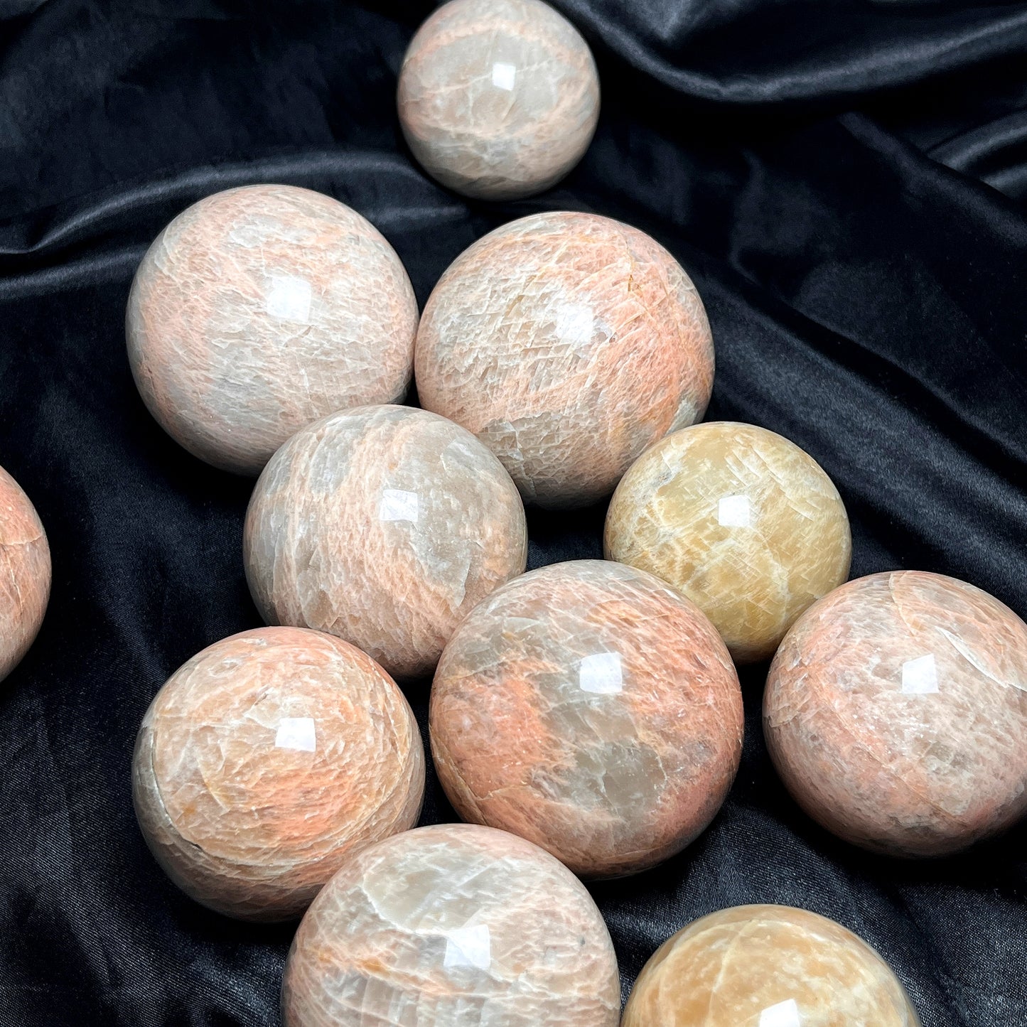 Natural Sparkling powder patterned stone ball Heal ing Gemstone Home Decor