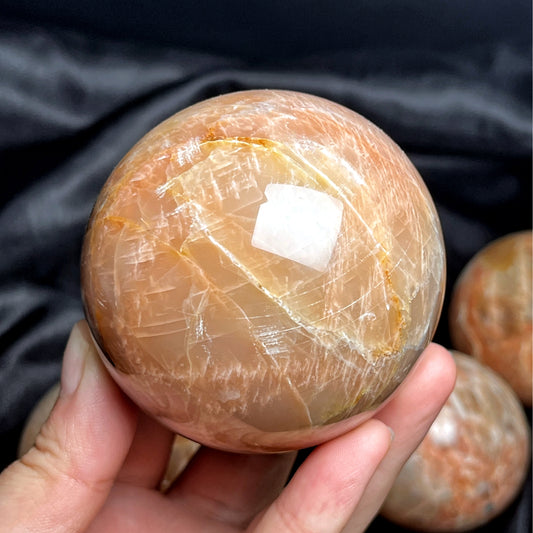 Natural Sparkling Orange Stone Ball Heal ing Gemstone Home Decor