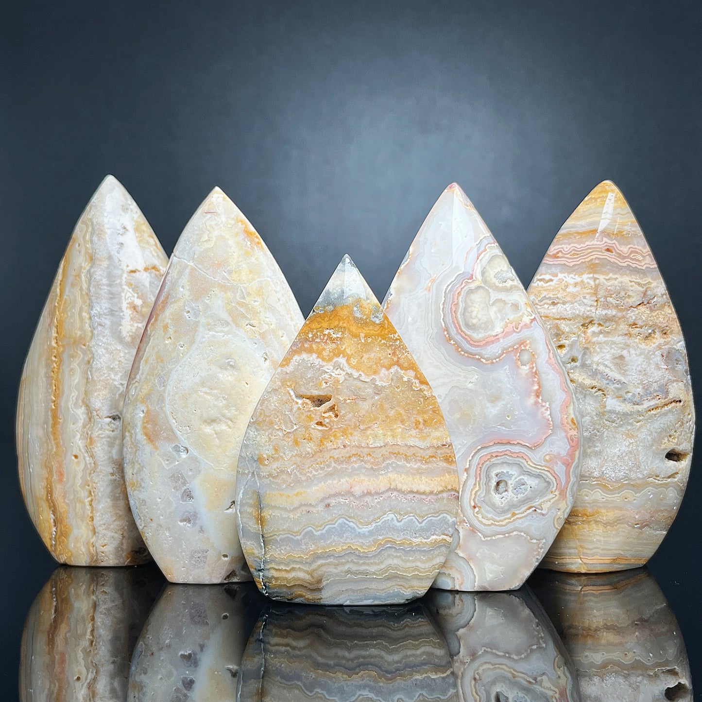 Natural Thousand layer agate ornament Heal ing Gemstone Home Decor