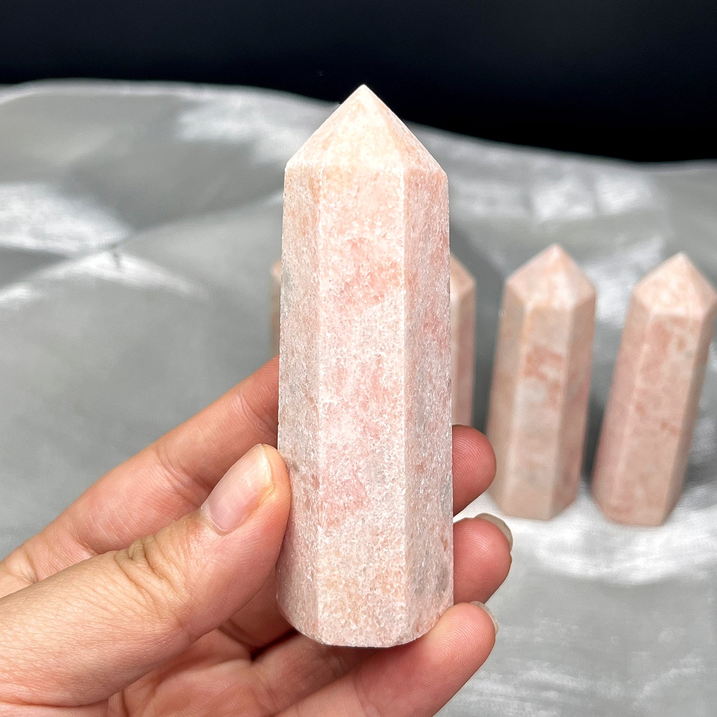 Natural Pink rouge stone single pointed column Heal ing Gemstone Home Decor