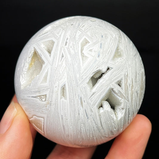 Natural White Mexican agate ball Heal ing Gemstone Home Decor