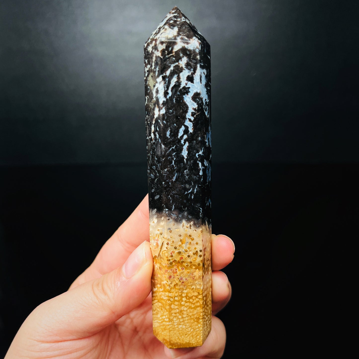 Natural  Palm tree single pointed pillar Heal ing Gemstone Home Decor