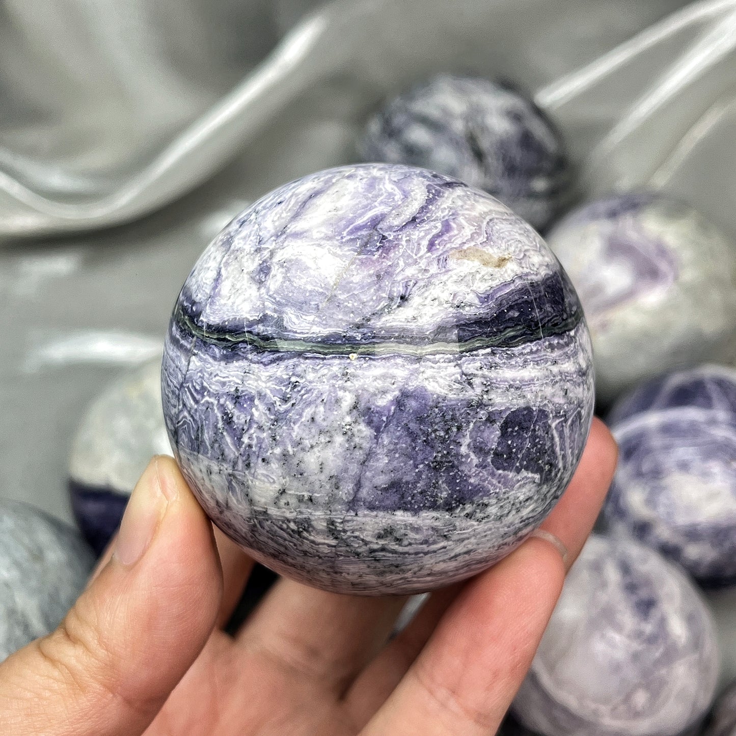Natural Purple Peacock Stone Ball Heal ing Gemstone Home Decor