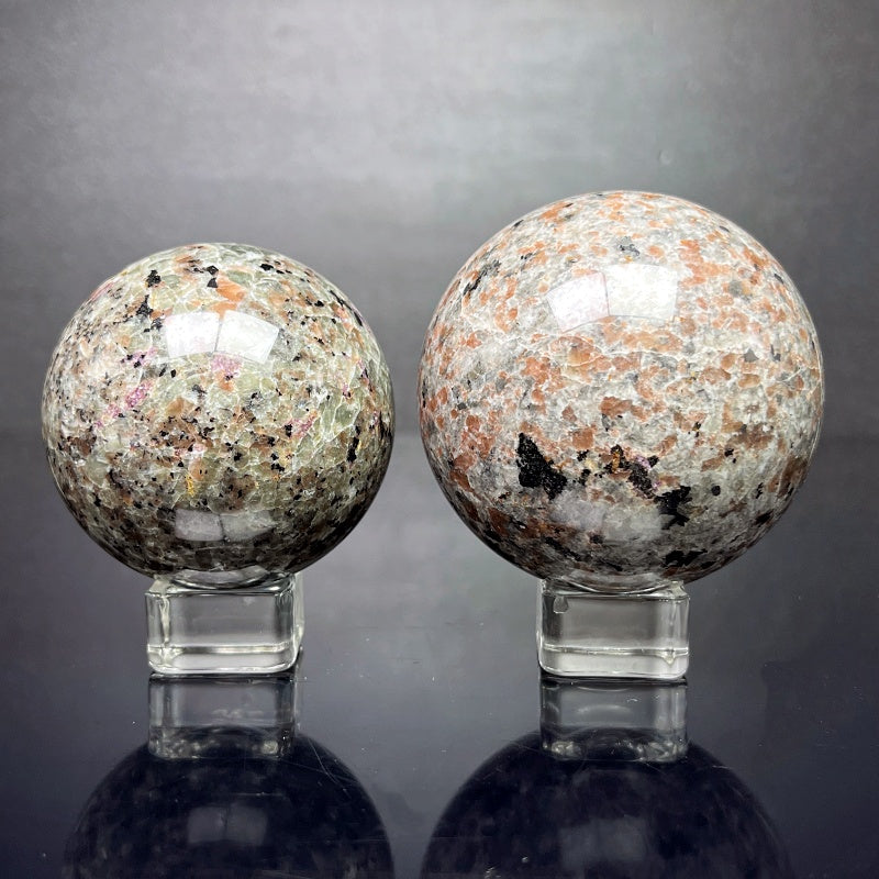 Natural Flame Stone Ball Heal ing Gemstone Home Decor