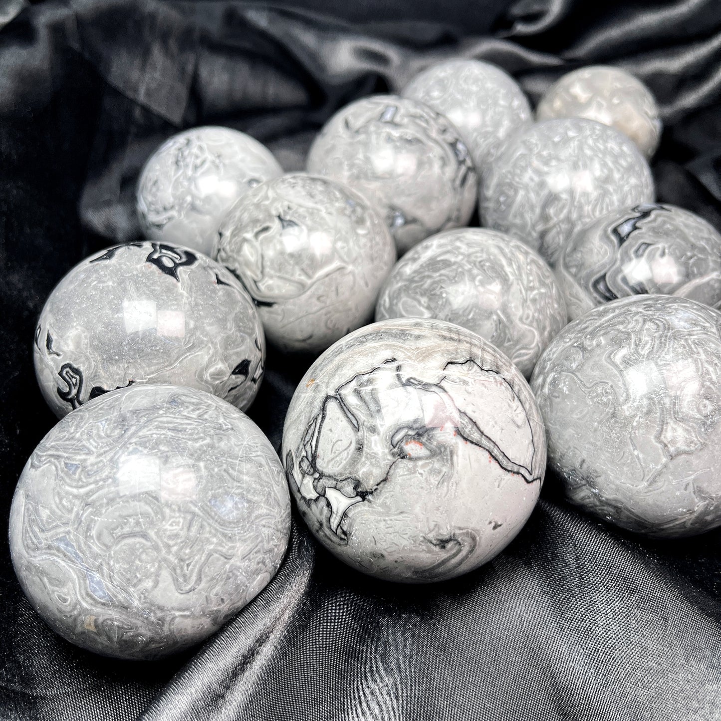 Natural Picasso Ball Heal ing Gemstone Home Decor