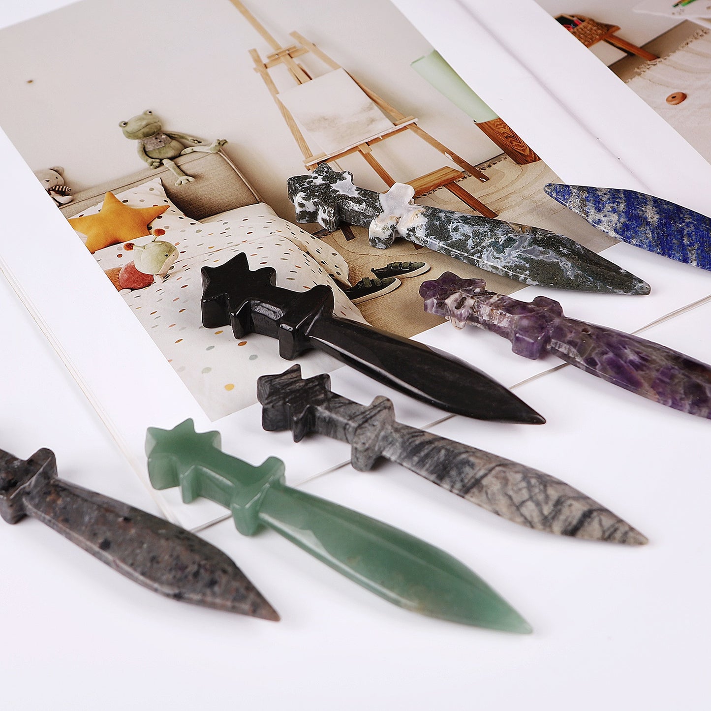 Natural Mixed material carving dagger Heal ing Gemstone Home Decor