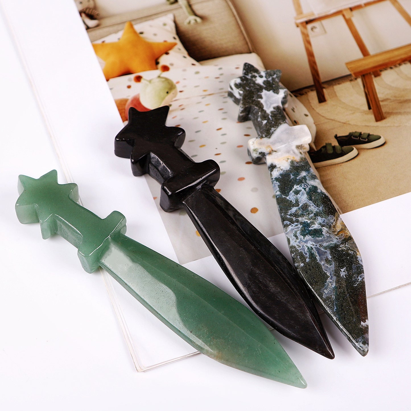 Natural Mixed material carving dagger Heal ing Gemstone Home Decor