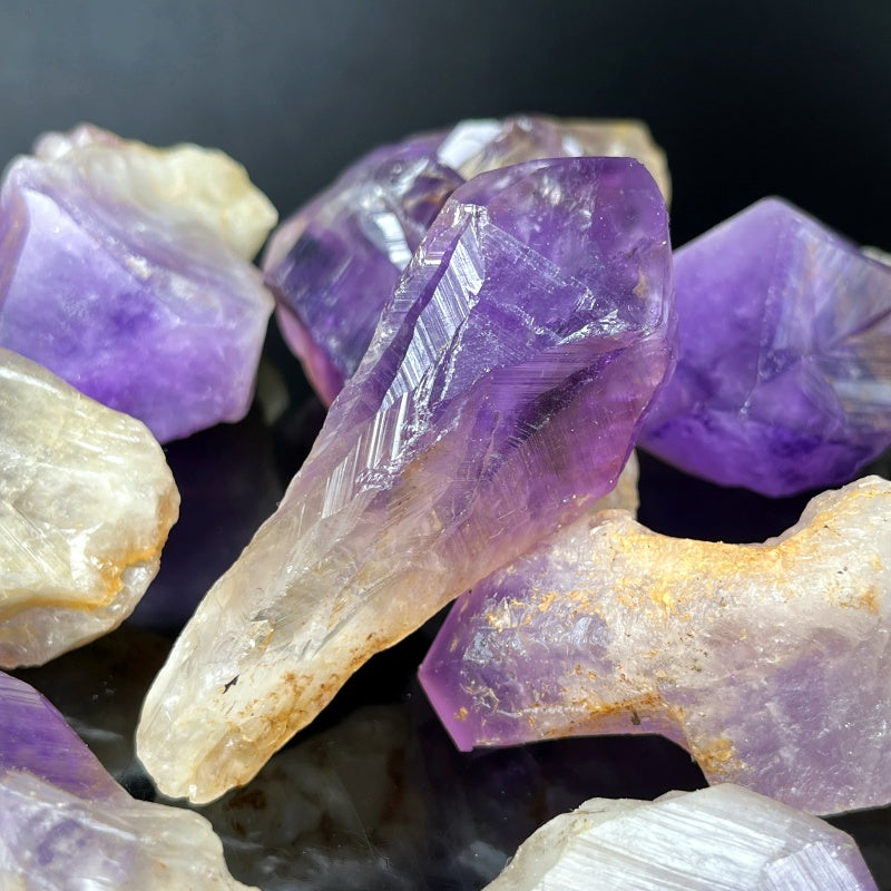 Natural  Purple Crystal Primitive Stone Scepter Heal ing Gemstone Home Decor