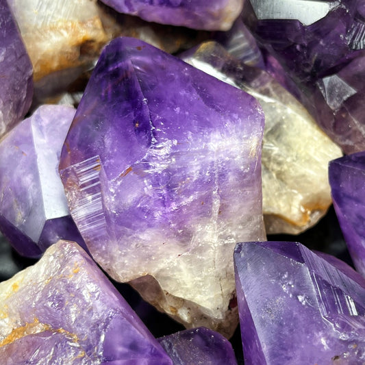 Natural  Purple Crystal Primitive Stone Scepter Heal ing Gemstone Home Decor