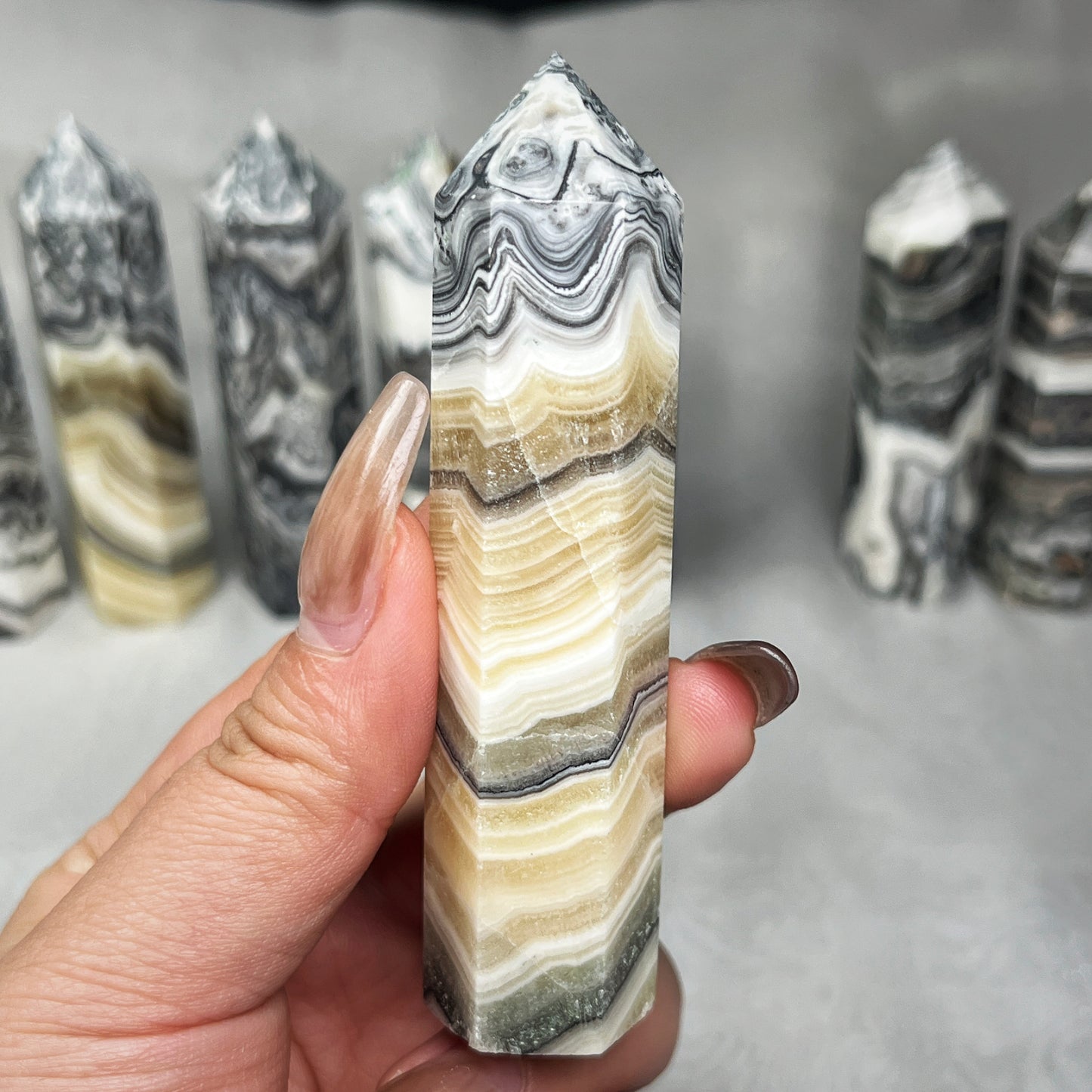 Natural Black pattern square solution single pointed column Heal ing Gemstone Home Decor
