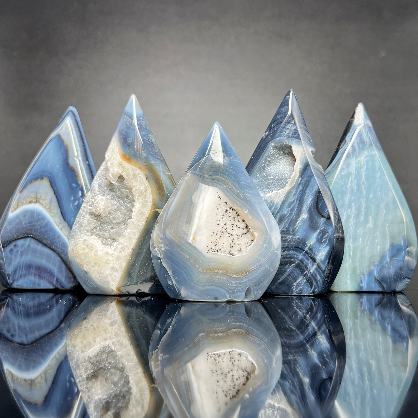 Natural Grey wrapped agate ornament Heal ing Gemstone Home Decor