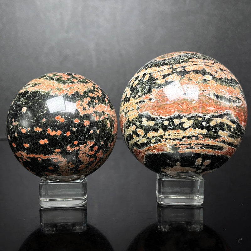 Natural Black and red leopard print stone ball Heal ing Gemstone Home Decor