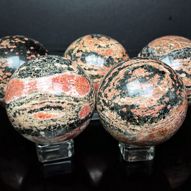 Natural Black and red leopard print stone ball Heal ing Gemstone Home Decor
