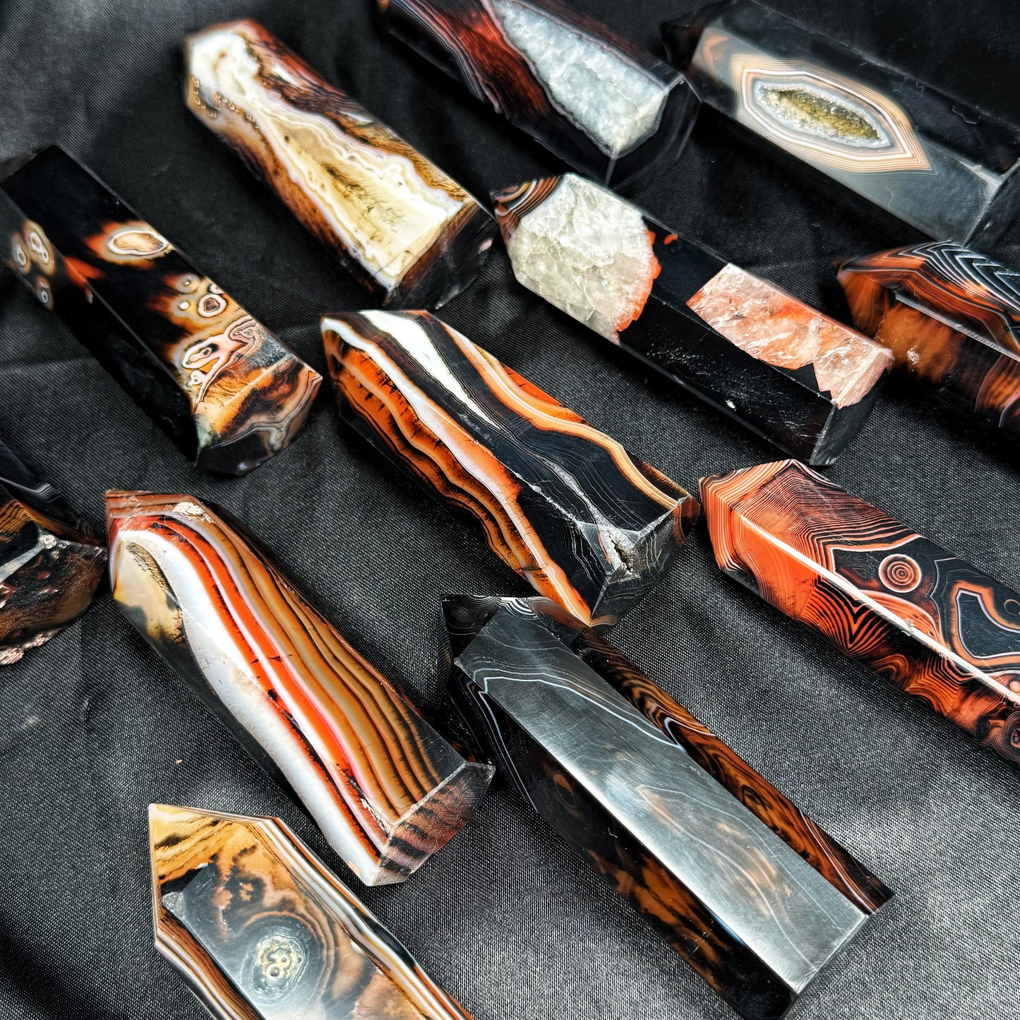 Natural Black and red wrapped agate pillar Heal ing Gemstone Home Decor