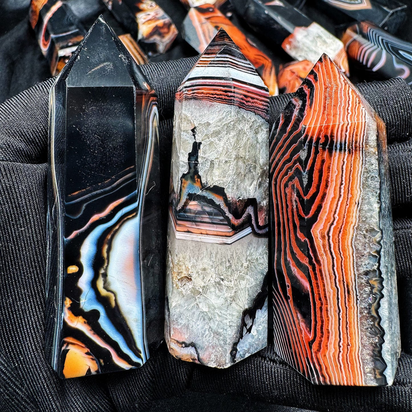 Natural Black and red wrapped agate pillar Heal ing Gemstone Home Decor