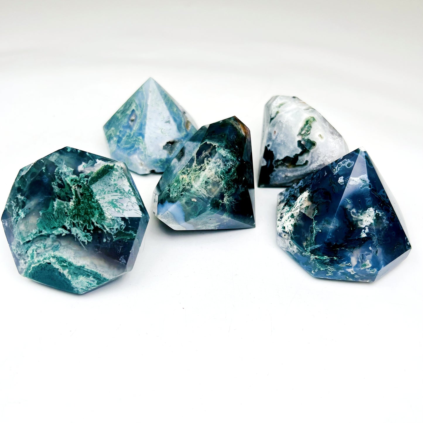 Natural Ocean Water Grass Agate Carving Diamond Heal ing Gemstone Home Decor