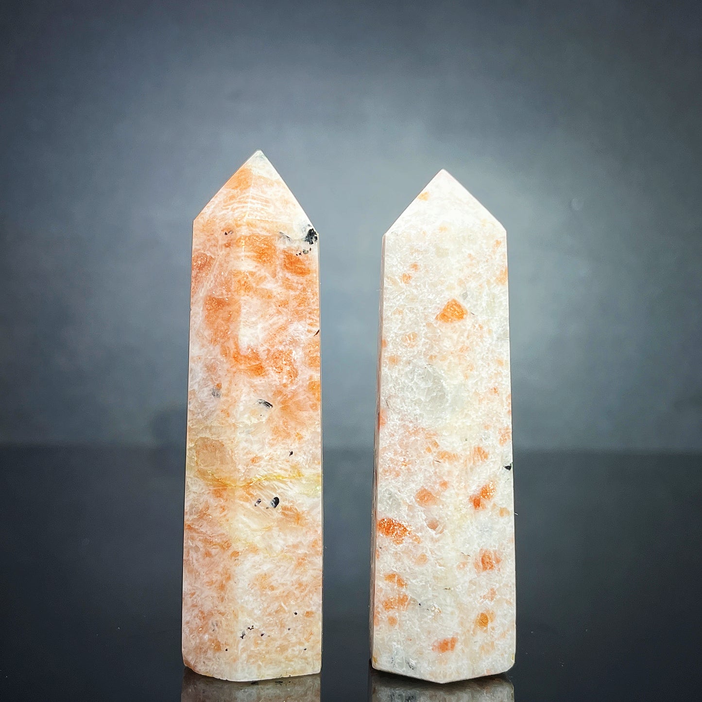 Natural Sun stone single pointed pillar Heal ing Gemstone Home Decor