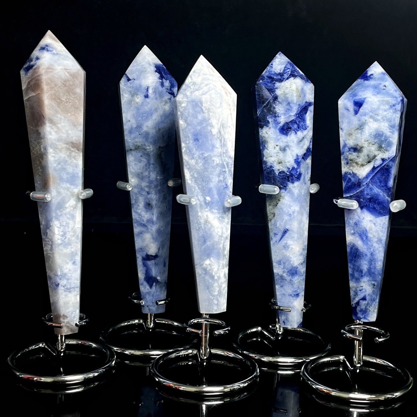 Natural Fluorescent Blue Striped Stone Staff Heal ing Gemstone Home Decor